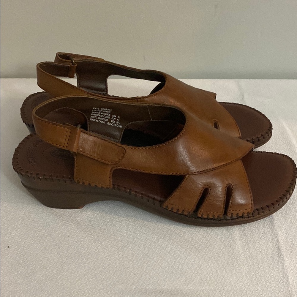 Dr.Schools Elegant Tan Leather Women's Sandals size 9 1/2